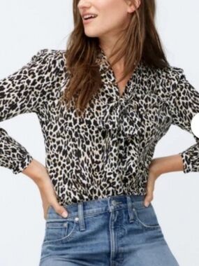 J.Crew 100% Silk Tie Neck Animal Print Blouse | XS | Like New